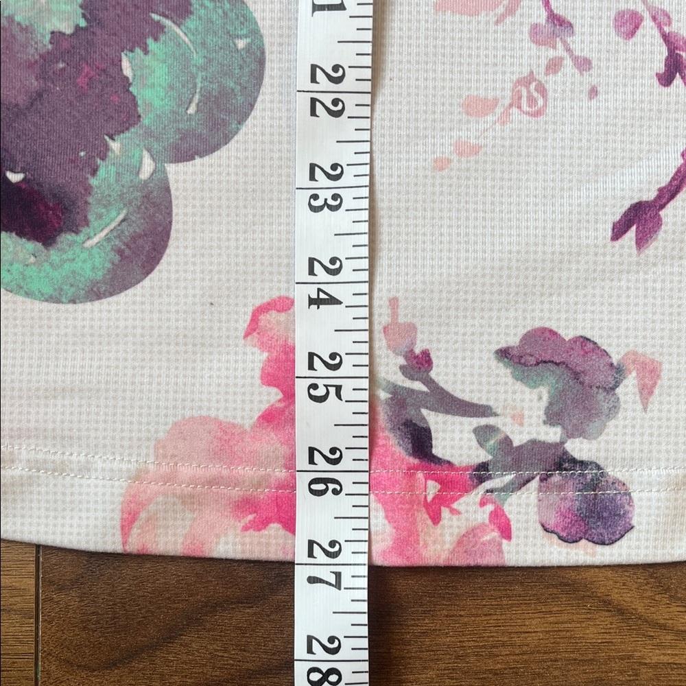 Lululemon Athletica Floral Tank Top - Pink Purple White Gym Exercise - Picture 5 of 6